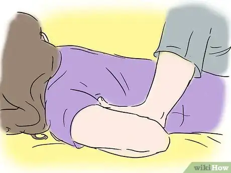 Image intitulée Win a Tickle Fight Step 7