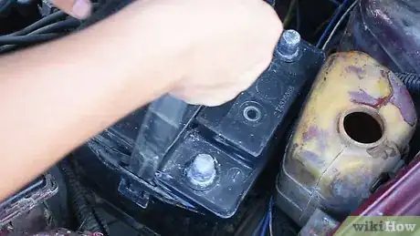 Image intitulée Charge a Car Battery Step 14