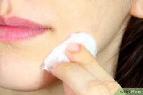 Image intitulée Prevent Hair Dye from Staining Skin Step 8