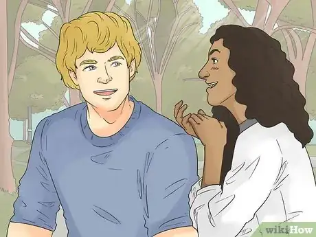 Image intitulée Tell if a Guy Is Interested in You or Just Being Friendly Step 3