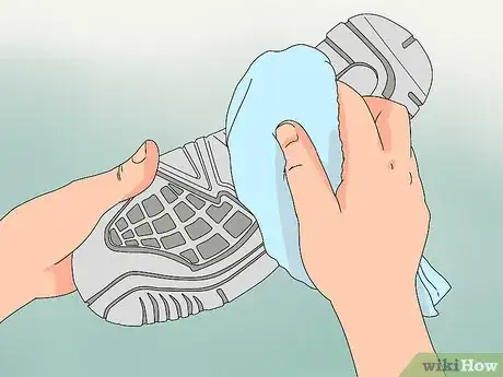 Image intitulée Clean Tennis Shoes Step 20