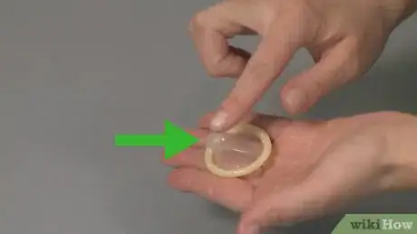 Image intitulée Use a Condom Step 6