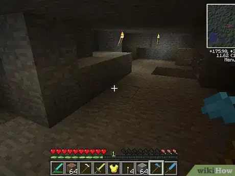 Image intitulée Explore_Mine in a Cave in Minecraft Step 3