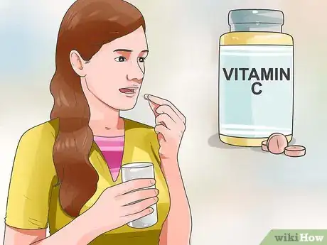Image intitulée Recover from Eye Surgery Step 11