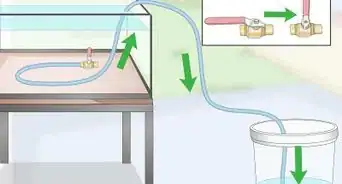 siphonner l'eau d'un récipient