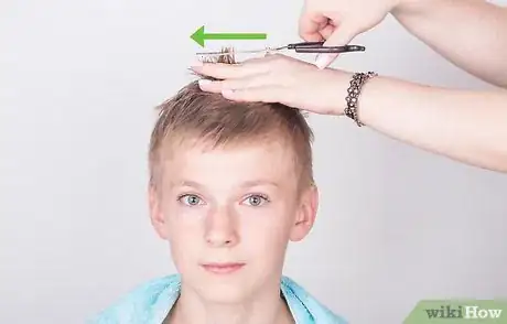 Image intitulée Cut Boys' Hair Step 9