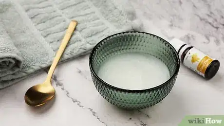 Image intitulée Add Essential Oils to Shampoo Step 12