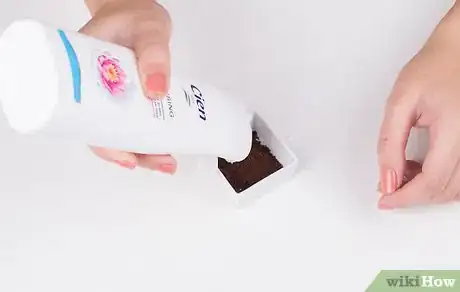 Image intitulée Remove the Smell of Bleach from Your Hands Step 5