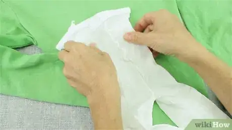 Image intitulée Make a Tinkerbell Costume Step 2