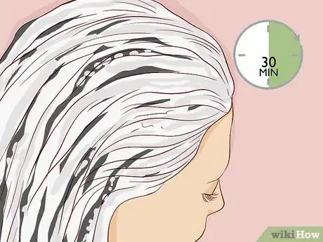 Image intitulée Go from Black Hair to Bright Blonde Step 9