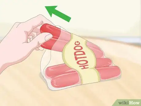 Image intitulée Defrost Hot Dogs Step 1