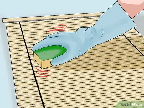 Image intitulée Clean a Venetian Blind Step 21