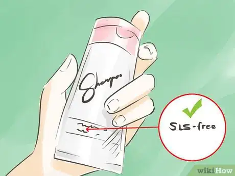 Image intitulée Wash Curly Hair Step 1