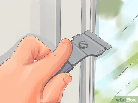 Image intitulée Clean Fireplace or Woodstove Glass Step 9