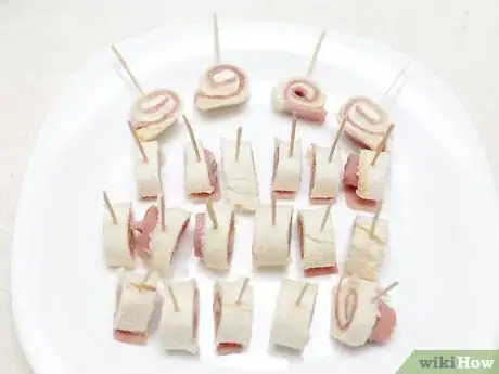 Image intitulée Make Pinwheel Sandwiches Step 13