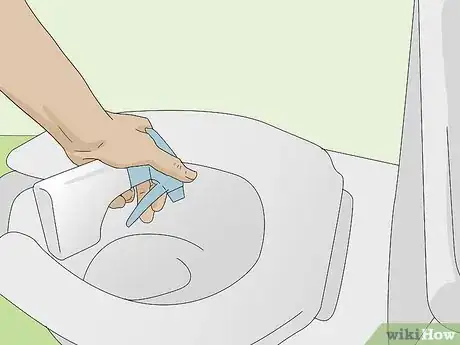 Image intitulée Clean a Stained Toilet Bowl Step 15