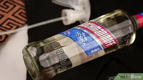 Image intitulée Remove a Musty Smell from Clothes Without Washing Them Step 2