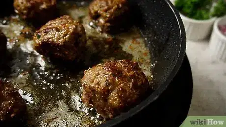 Image intitulée Cook Meatballs Step 11