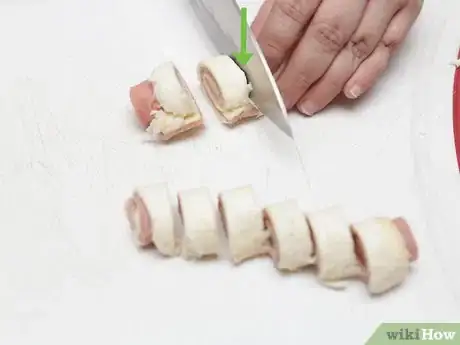 Image intitulée Make Pinwheel Sandwiches Step 10