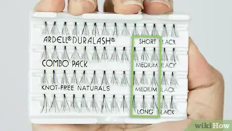 Image intitulée Apply Eyelash Extensions Step 3