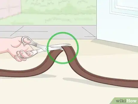 Image intitulée Replace Weather Stripping at the Bottom of a Door Step 15
