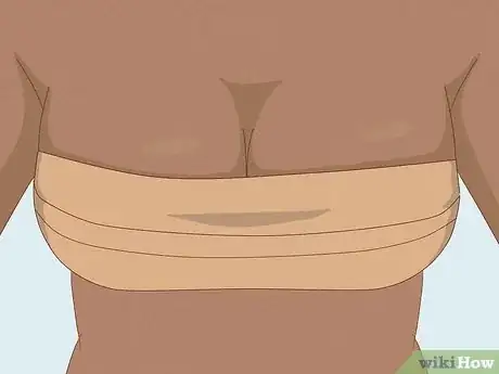 Image intitulée Tape Your Boobs for a Strapless Dress Step 13