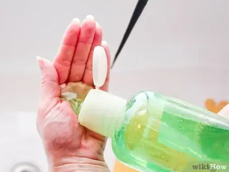 Image intitulée Treat Seborrheic Dermatitis Step 6