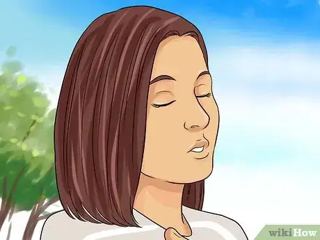 Image intitulée Remove Stuck Contact Lenses Step 2