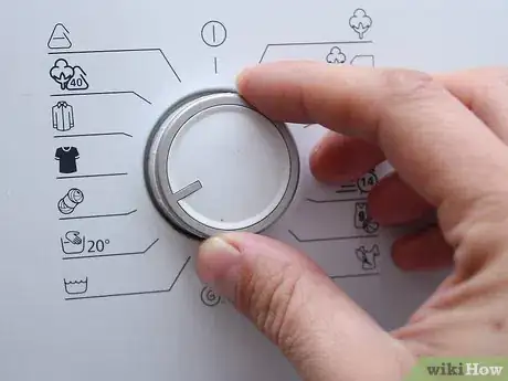 Image intitulée Shrink a Sweater Step 1
