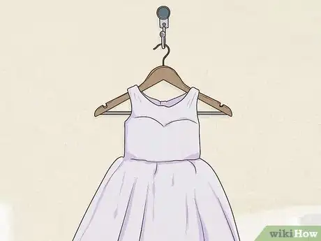 Image intitulée Get Wrinkles Out of Tulle Step 6