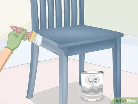 Image intitulée Paint an Old Wooden Chair Step 15