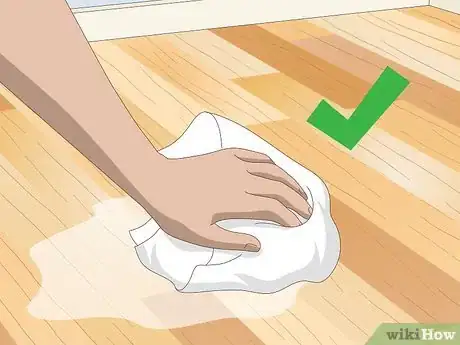 Image intitulée Remove Acrylic Paint from Wood Step 5