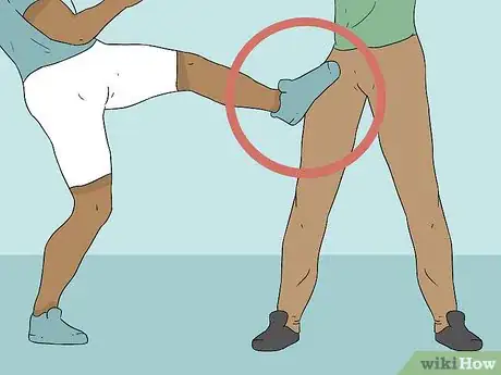 Image intitulée Defend Yourself Step 8