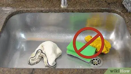 Image intitulée Clean Stainless Steel Sinks Step 14