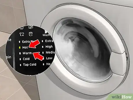 Image intitulée Get Vaseline Out of Clothes Step 12