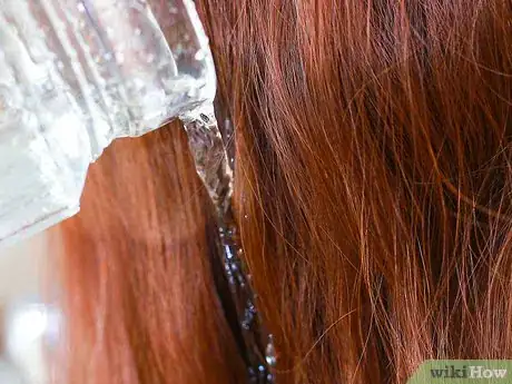 Image intitulée Make Your Hair Silky and Shiny With Vinegar Step 4