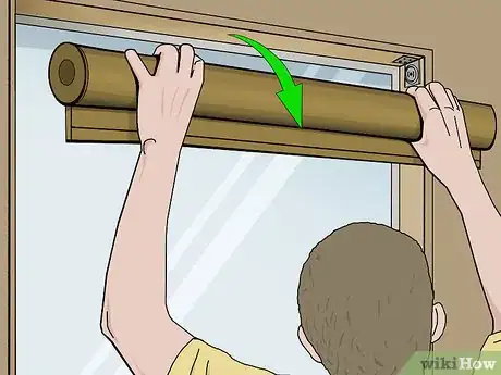 Image intitulée Remove Venetian Blinds Step 8