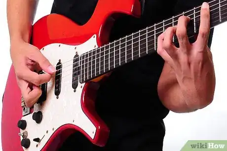 Image intitulée Create a Unique Guitar Technique Step 4