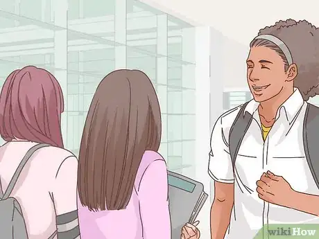Image intitulée Act Normal Around Your Crush Step 7