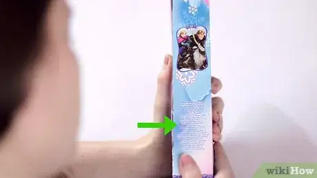 Image intitulée Untangle and Soften Doll Hair Step 15