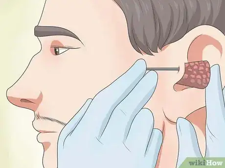 Image intitulée Pierce Your Own Tragus Step 9