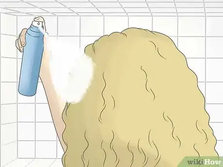 Image intitulée Get Curly Hair Without a Perm Step 20