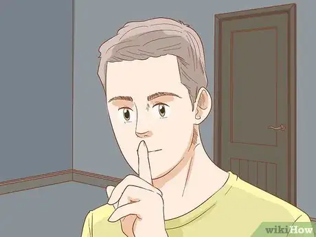 Image intitulée Catch a Bat in Your House Step 13