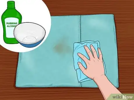 Image intitulée Clean Couch Cushions Step 11