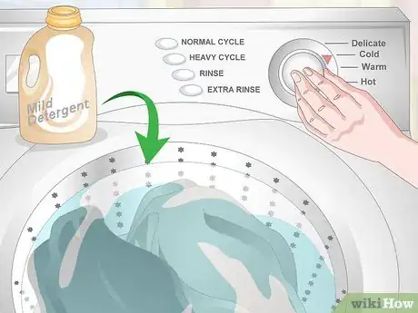 Image intitulée Wash a Hoodie Step 4