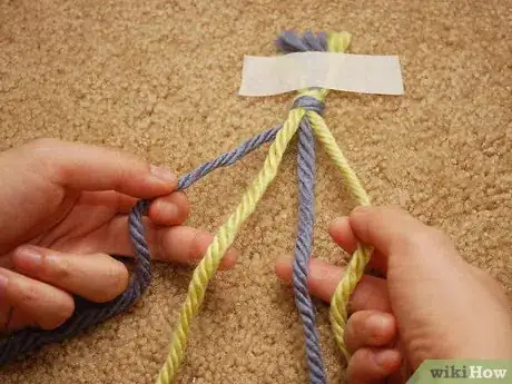 Image intitulée Braid String Step 14