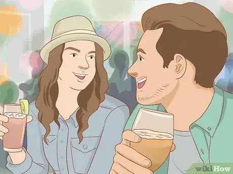 Image intitulée Start a Conversation with a Girl in a Club Step 4