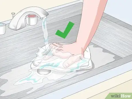 Image intitulée Get Scratches out of a Stainless Steel Sink Step 5