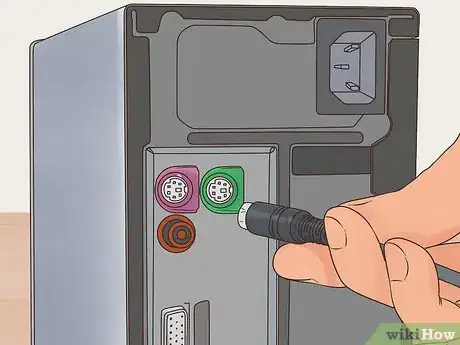 Image intitulée Clean a Computer Mouse Step 9