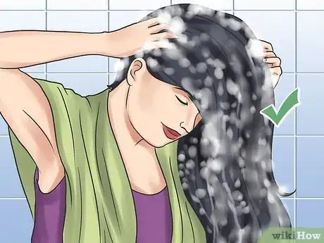 Image intitulée Dye Your Hair Brown After It Has Been Dyed Black Step 2
